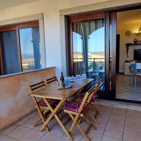 Apartment Helen's House By World San Pasquale