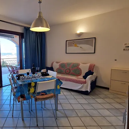 Apartment Helen's House By World San Pasquale